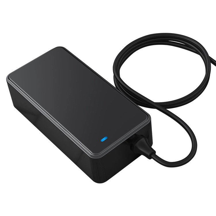 12 volt Li-ion Battery Charger Image